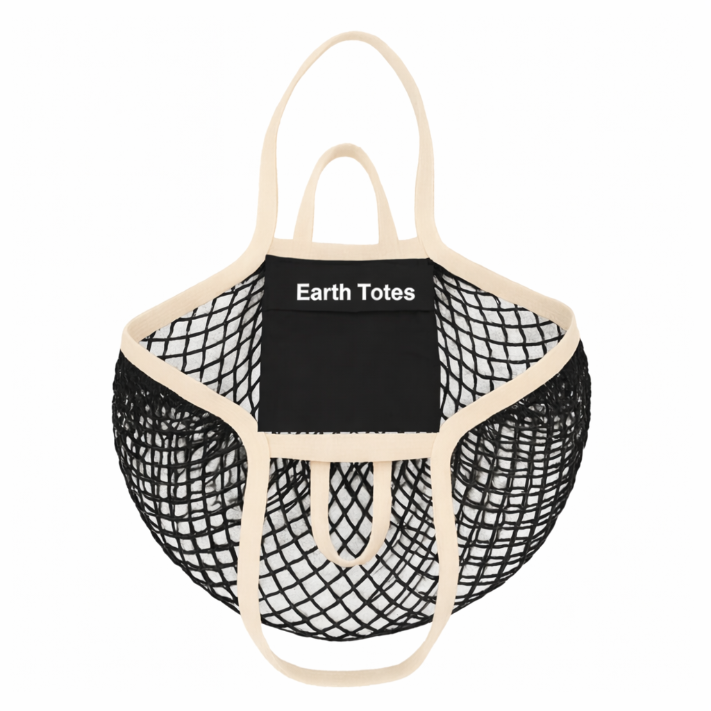 CECILE organic cotton string bag with double handles and inner pocket — black bag with cream handles.